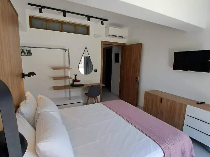 Courtyard Luxury “marianthi” Pefki (Rhodes)